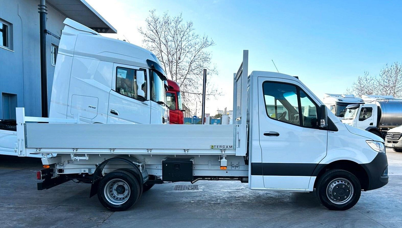 Mercedes 515 T 37/50 PRO Ribaltabile Tril. - قلاب صغير: صور 4 Mercedes 515 T 37/50 PRO Ribaltabile Tril. - قلاب صغير: صور 4