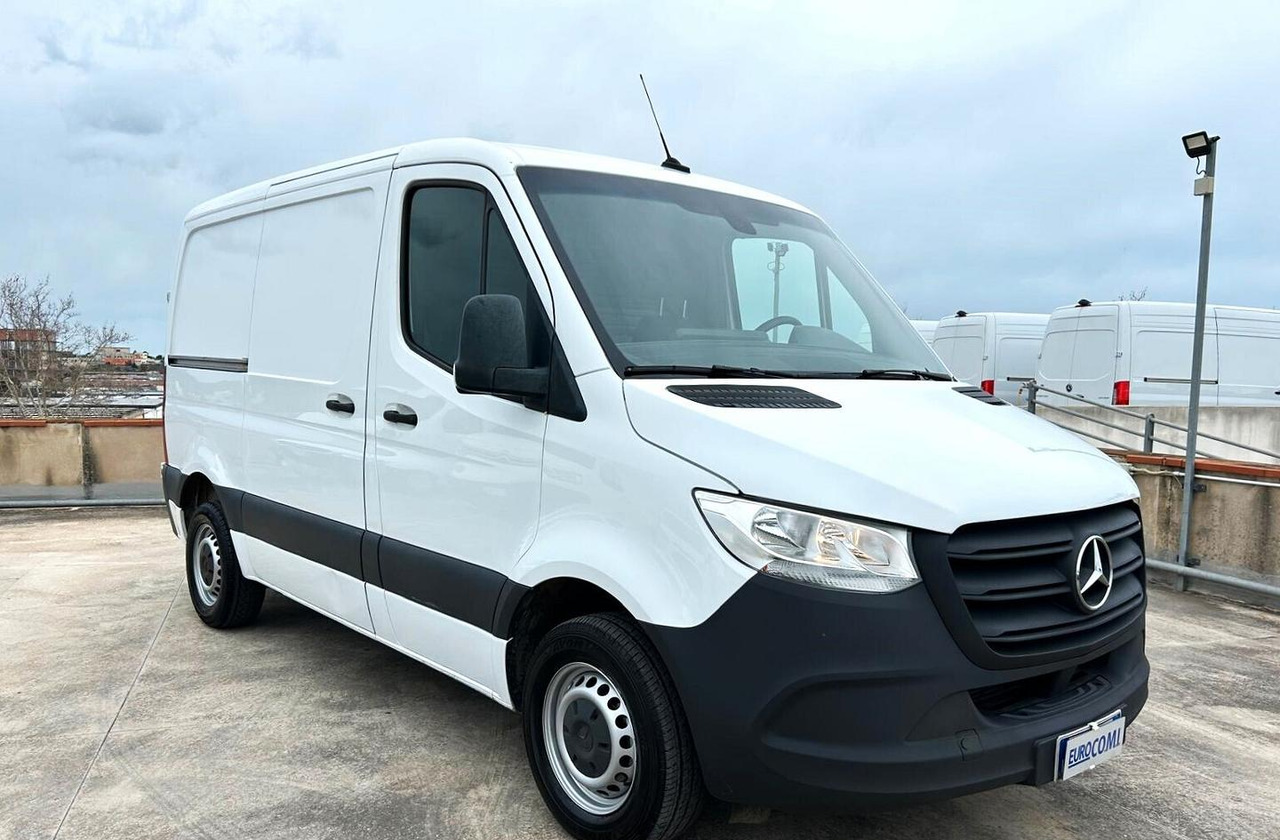 Mercedes Sprinter 311 F 32/35 - فان: صور 3 Mercedes Sprinter 311 F 32/35 - فان: صور 3