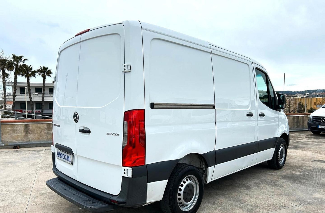 Mercedes Sprinter 311 F 32/35 - فان: صور 5 Mercedes Sprinter 311 F 32/35 - فان: صور 5