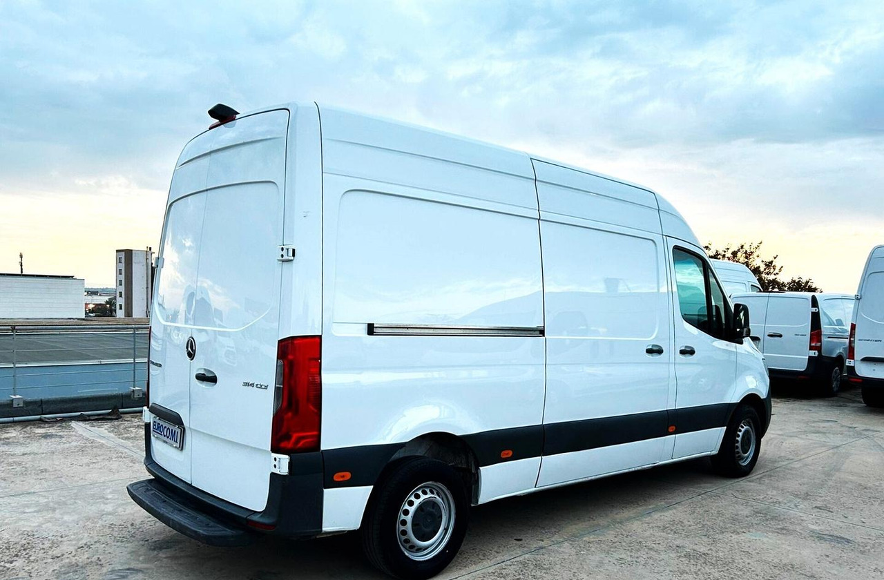 Mercedes Sprinter 314 cdi 37/35 L2H2 - فان: صور 5 Mercedes Sprinter 314 cdi 37/35 L2H2 - فان: صور 5