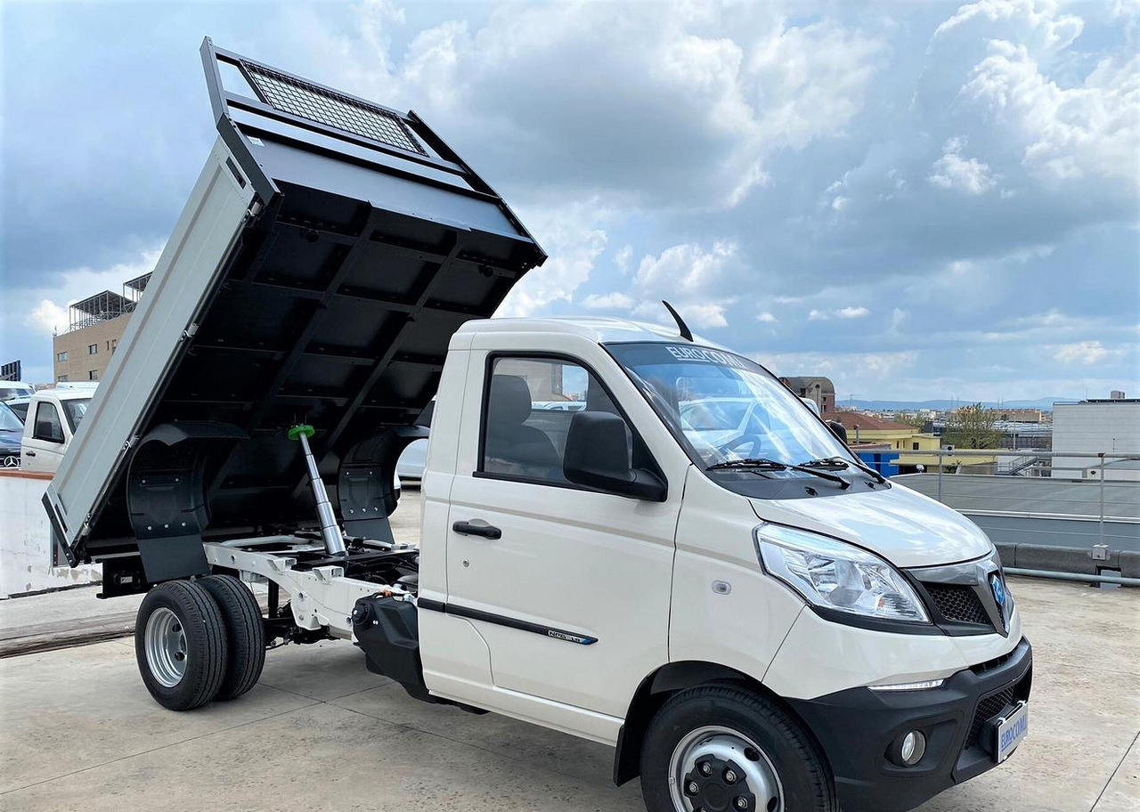 Piaggio Porter NP6 1.5 Ribaltabile *PROMO* - قلاب صغير: صور 3 Piaggio Porter NP6 1.5 Ribaltabile *PROMO* - قلاب صغير: صور 3