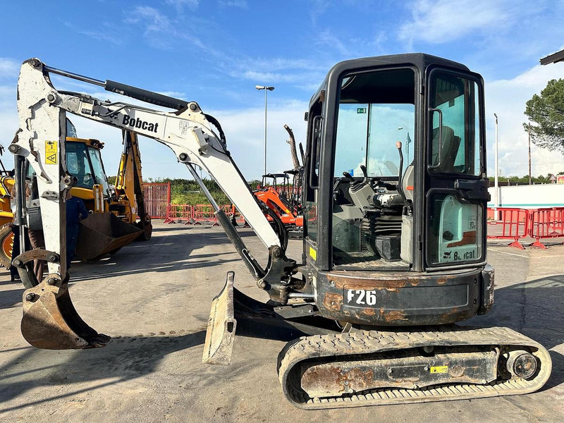 Bobcat E26 - حفارة مصغرة: صور 1 Bobcat E26 - حفارة مصغرة: صور 1
