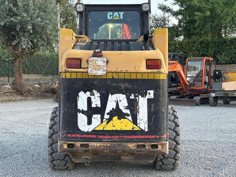Caterpillar 226BHF - اللودر المجنزر صغير: صور 5 Caterpillar 226BHF - اللودر المجنزر صغير: صور 5