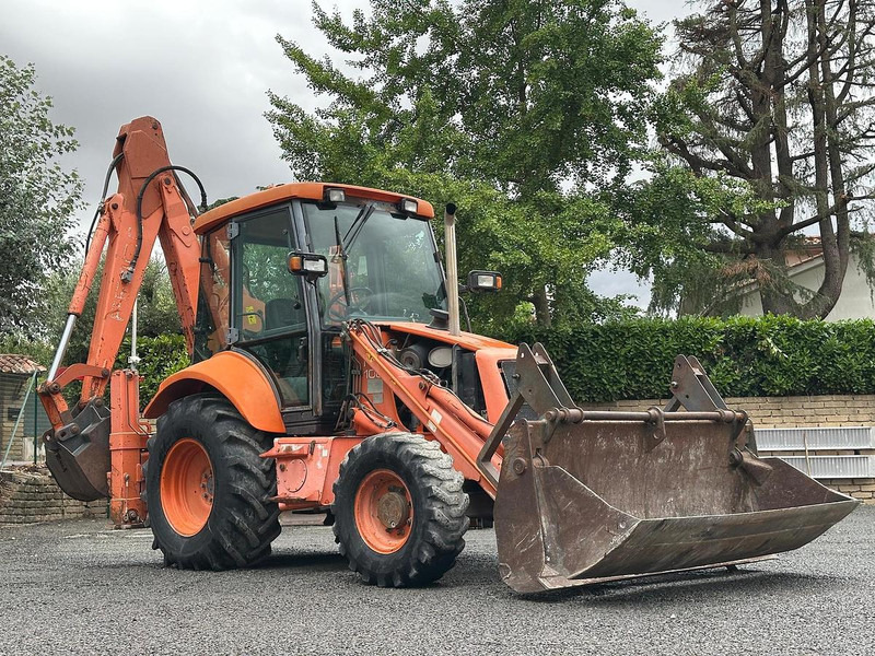 Fiat HITACHI FB100.4 - حفار متعدد الاستخدام: صور 1 Fiat HITACHI FB100.4 - حفار متعدد الاستخدام: صور 1
