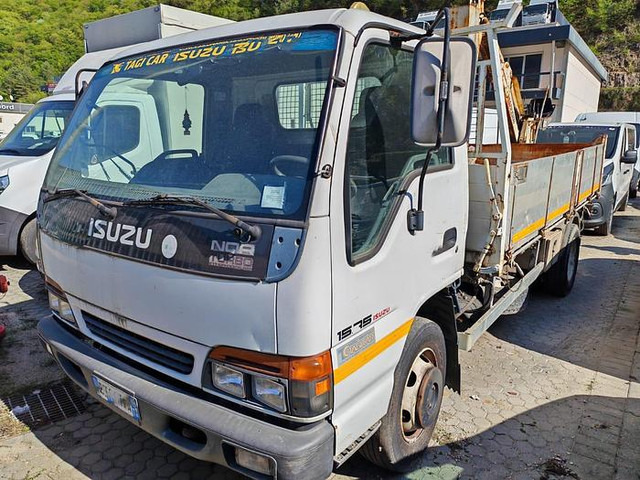 Isuzu 15.75 - قلاب صغير: صور 1 Isuzu 15.75 - قلاب صغير: صور 1