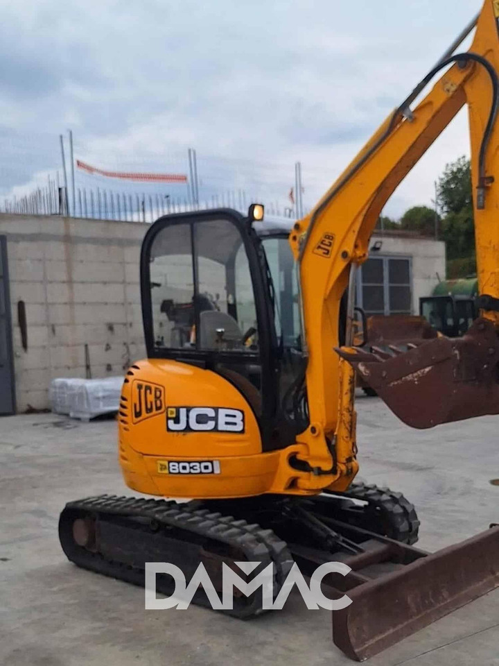 JCB 8030ZTS - حفارة مصغرة: صور 3 JCB 8030ZTS - حفارة مصغرة: صور 3