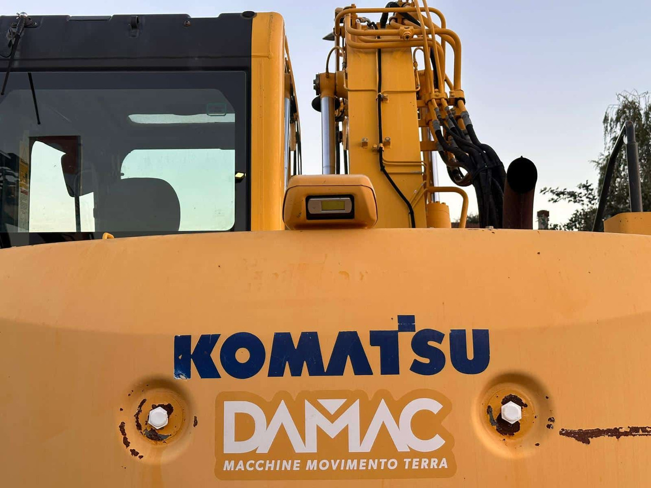 KOMATSU PC138US-8 - حفارات زحافة: صور 5 KOMATSU PC138US-8 - حفارات زحافة: صور 5