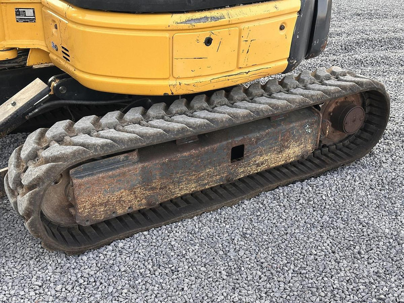 حفارة مصغرة Komatsu PC20MR-2: صور 18
