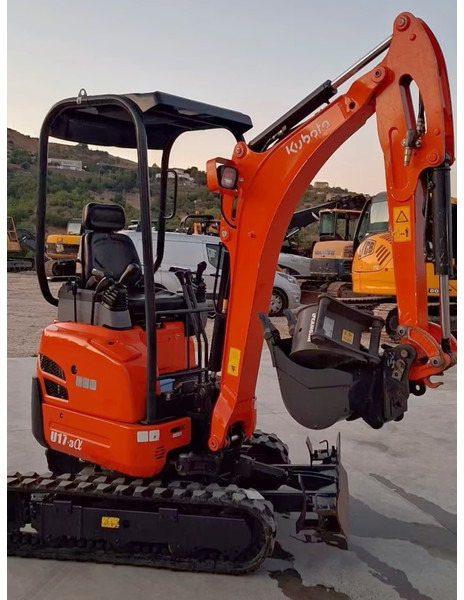 Kubota U17-3a - حفارة مصغرة: صور 1 Kubota U17-3a - حفارة مصغرة: صور 1