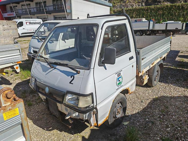 Piaggio Porter - قلاب صغير: صور 3 Piaggio Porter - قلاب صغير: صور 3