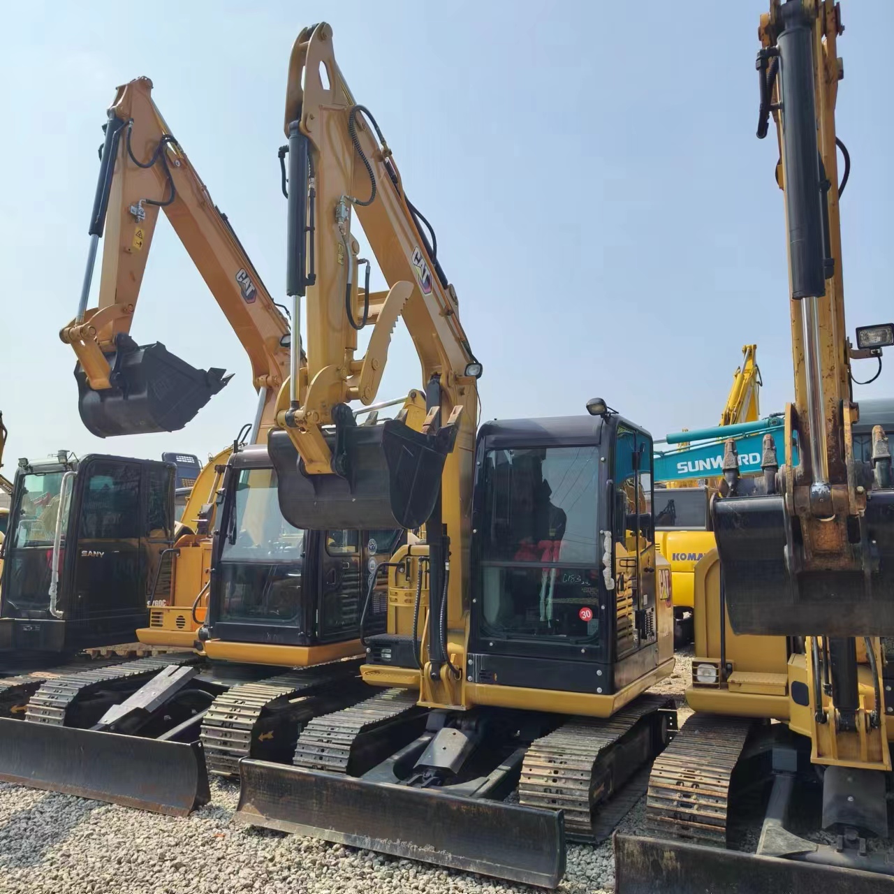 CATERPILLAR 306E2 - حفارات زحافة: صور 3 CATERPILLAR 306E2 - حفارات زحافة: صور 3