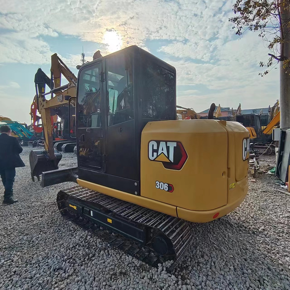 CATERPILLAR 306 - حفارات زحافة: صور 5 CATERPILLAR 306 - حفارات زحافة: صور 5