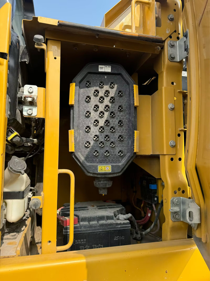 CATERPILLAR 345GC - حفارات زحافة: صور 5 CATERPILLAR 345GC - حفارات زحافة: صور 5