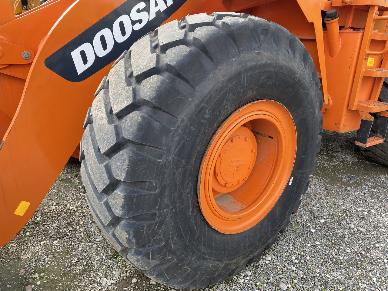 DOOSAN DL505 - اللودر بعجل: صور 3 DOOSAN DL505 - اللودر بعجل: صور 3