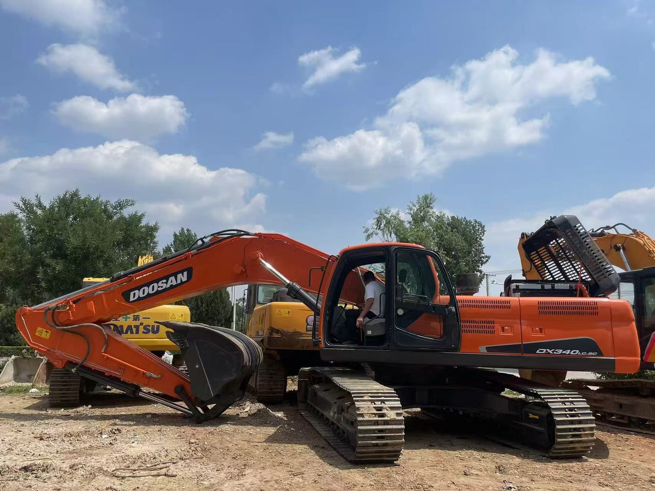 حفارات زحافة DOOSAN DX340LC-9C: صور 9