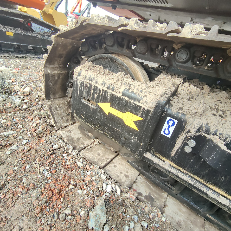 HITACHI ZX350 - حفارات زحافة: صور 4 HITACHI ZX350 - حفارات زحافة: صور 4