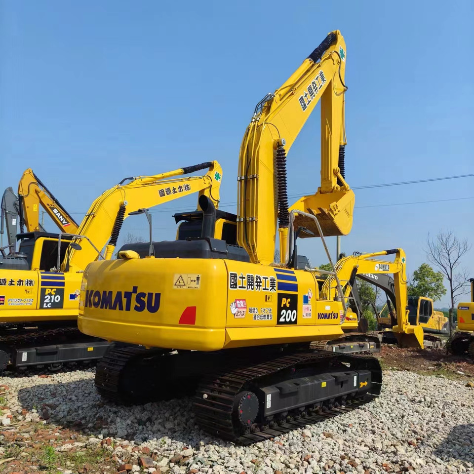 KOMATSU PC 200-8N1 - حفارات زحافة: صور 2 KOMATSU PC 200-8N1 - حفارات زحافة: صور 2