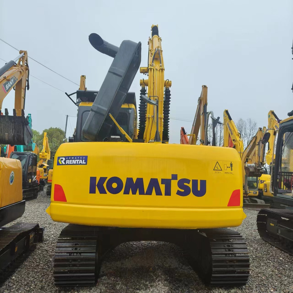 KOMATSU PC130-7 - حفارات زحافة: صور 5 KOMATSU PC130-7 - حفارات زحافة: صور 5
