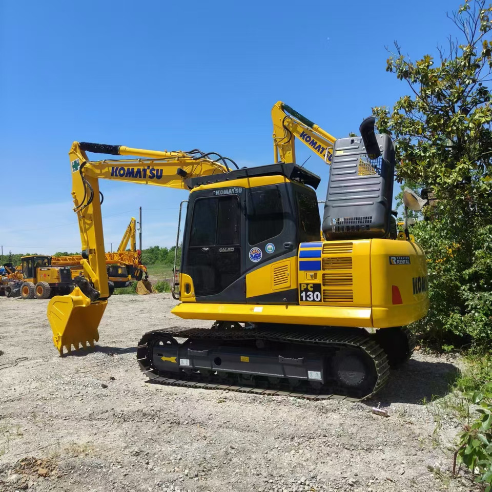 KOMATSU PC130 - حفارات زحافة: صور 1 KOMATSU PC130 - حفارات زحافة: صور 1