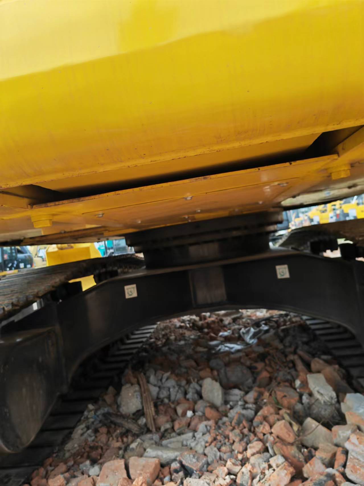 حفارات زحافة KOMATSU PC200: صور 19