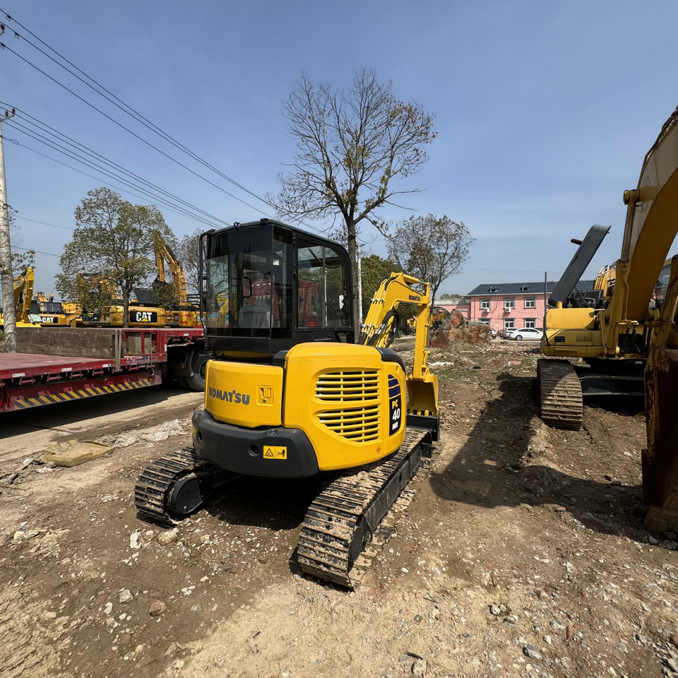 KOMATSU PC40 - حفارة مصغرة: صور 5 KOMATSU PC40 - حفارة مصغرة: صور 5