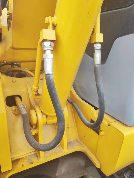KOMATSU PC78US - حفارة مصغرة: صور 5 KOMATSU PC78US - حفارة مصغرة: صور 5