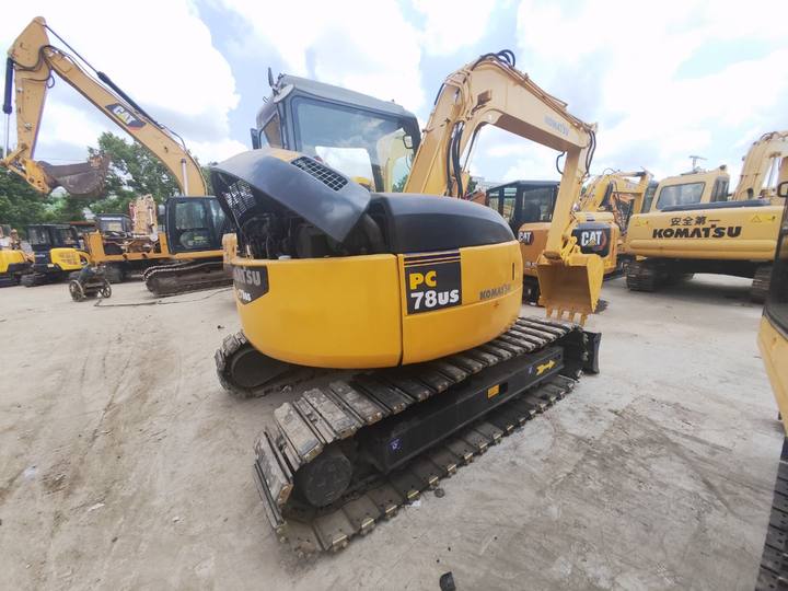 KOMATSU PC78US - حفارة مصغرة: صور 1 KOMATSU PC78US - حفارة مصغرة: صور 1