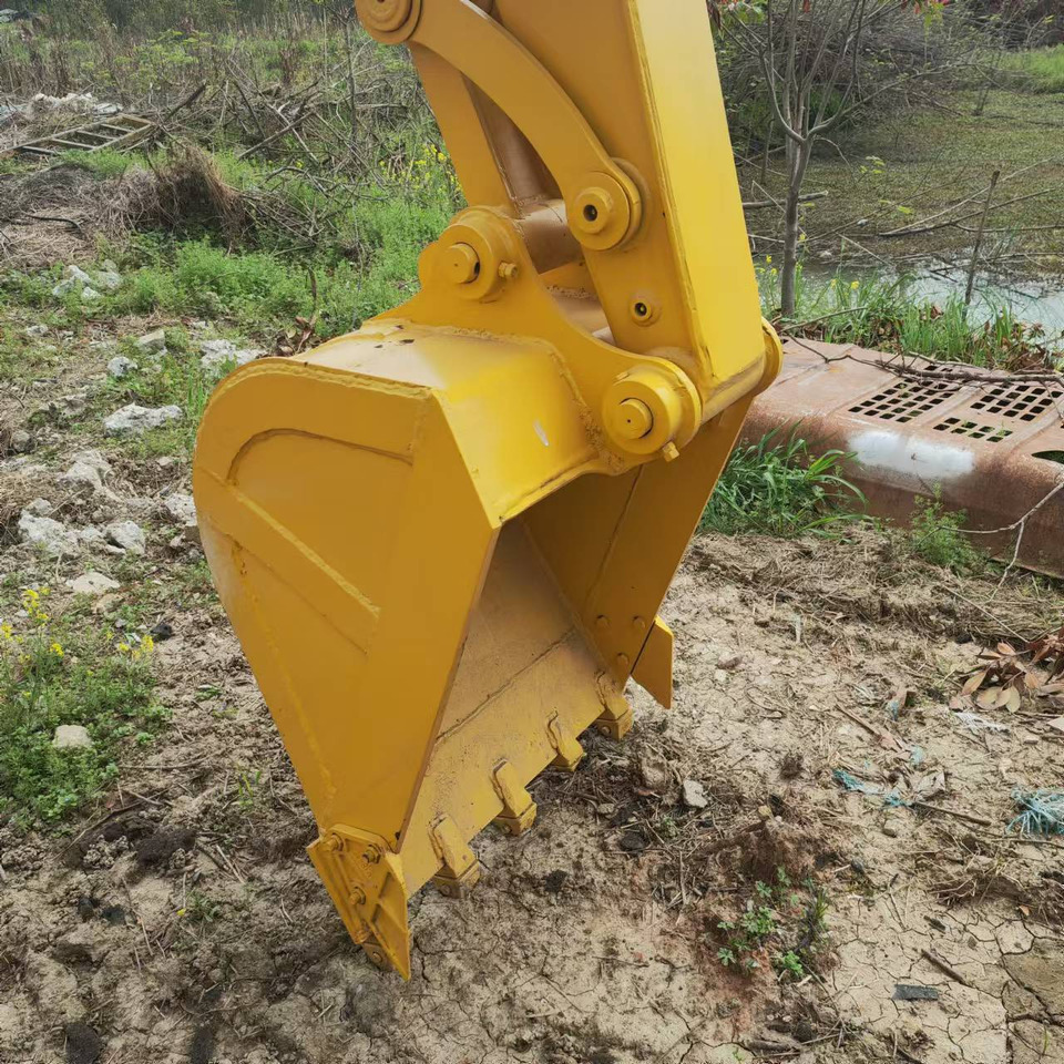 KOMATSU PC78US - حفارات زحافة: صور 5 KOMATSU PC78US - حفارات زحافة: صور 5