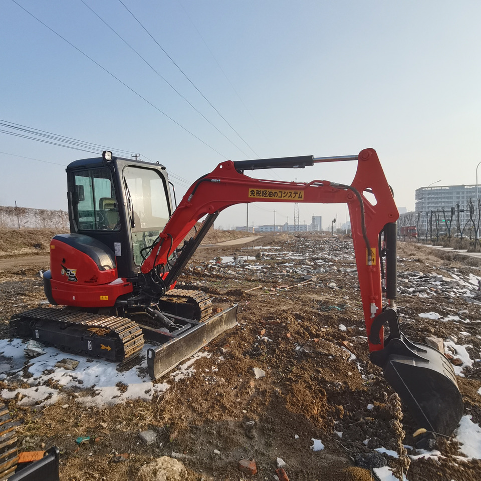 KUBOTA KX135 - حفارة مصغرة: صور 1 KUBOTA KX135 - حفارة مصغرة: صور 1
