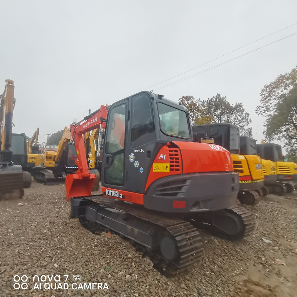 KUBOTA KX183 - حفارات زحافة: صور 5 KUBOTA KX183 - حفارات زحافة: صور 5