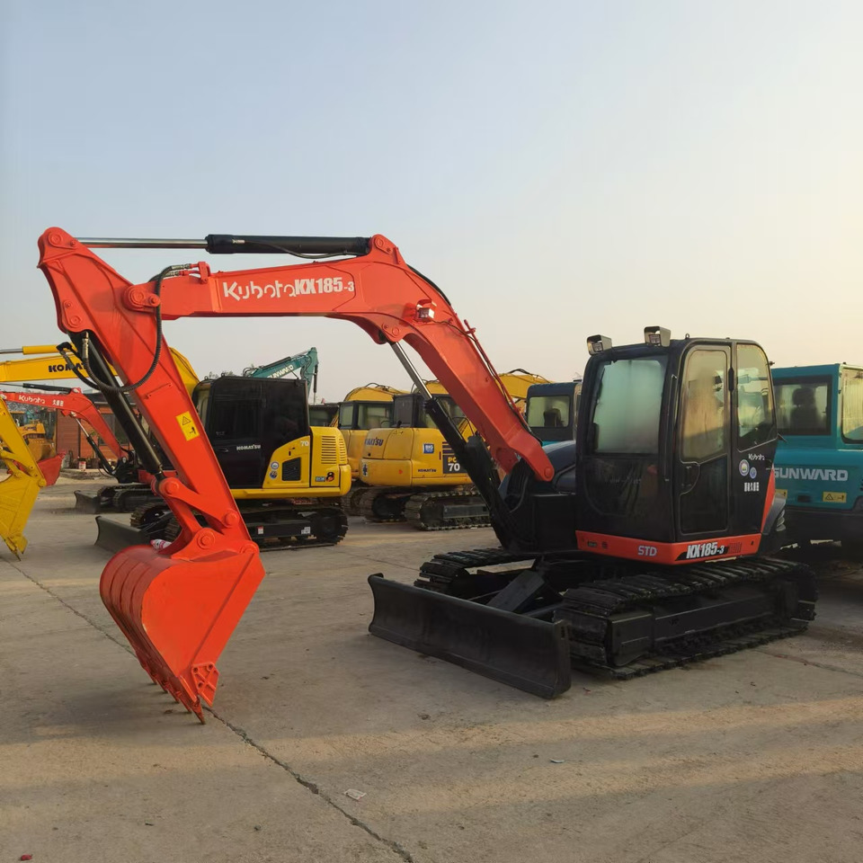 KUBOTA KX185 - حفارات زحافة: صور 2 KUBOTA KX185 - حفارات زحافة: صور 2