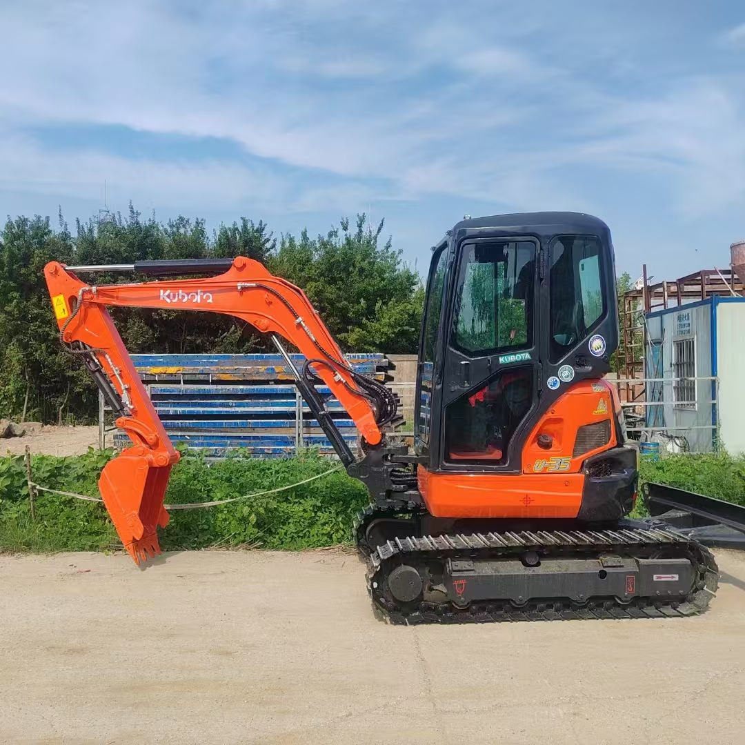 KUBOTA U35 - حفارة مصغرة: صور 1 KUBOTA U35 - حفارة مصغرة: صور 1
