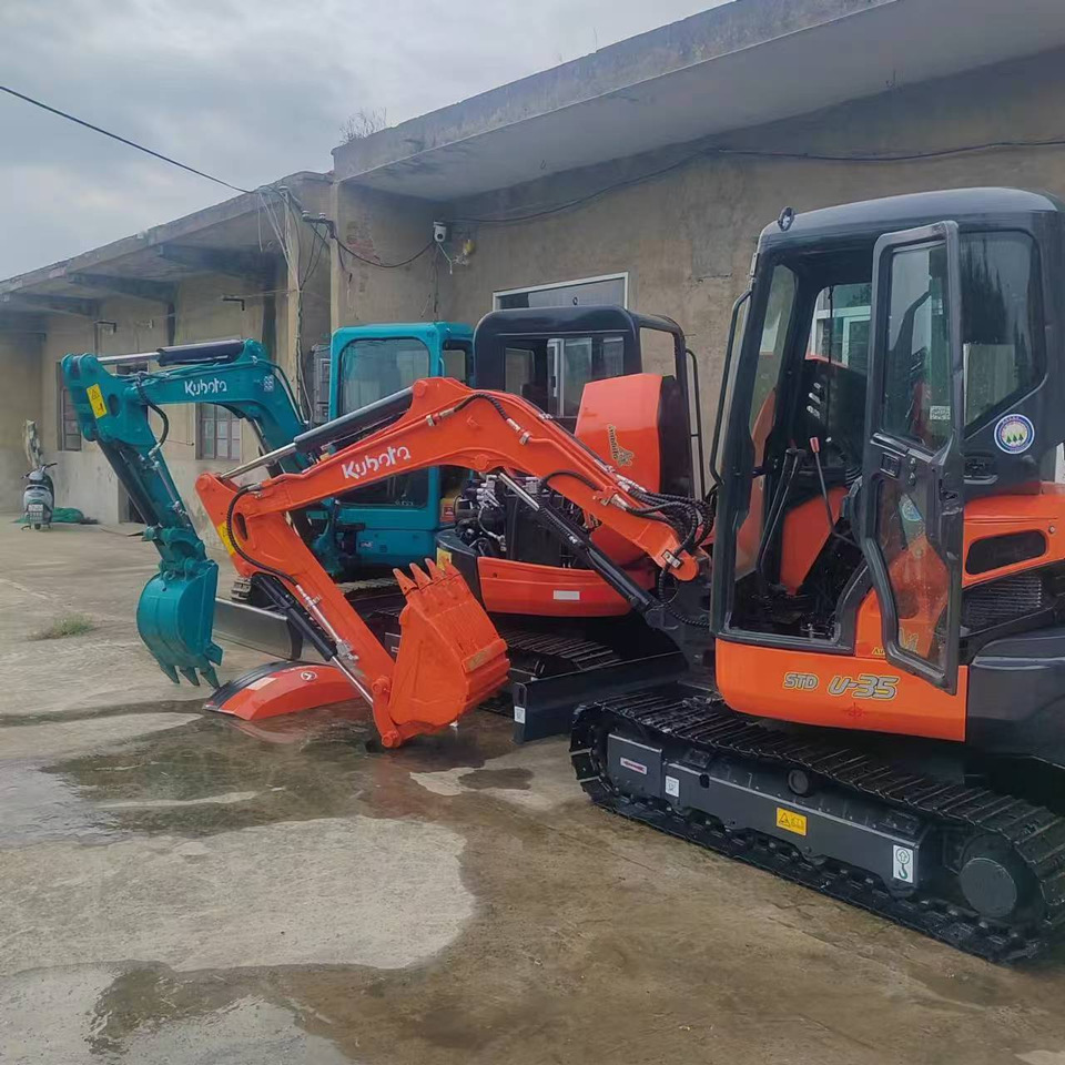 KUBOTA U35 - حفارة مصغرة: صور 2 KUBOTA U35 - حفارة مصغرة: صور 2