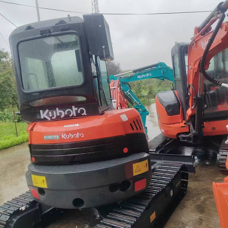 KUBOTA U35 - حفارة مصغرة: صور 1 KUBOTA U35 - حفارة مصغرة: صور 1