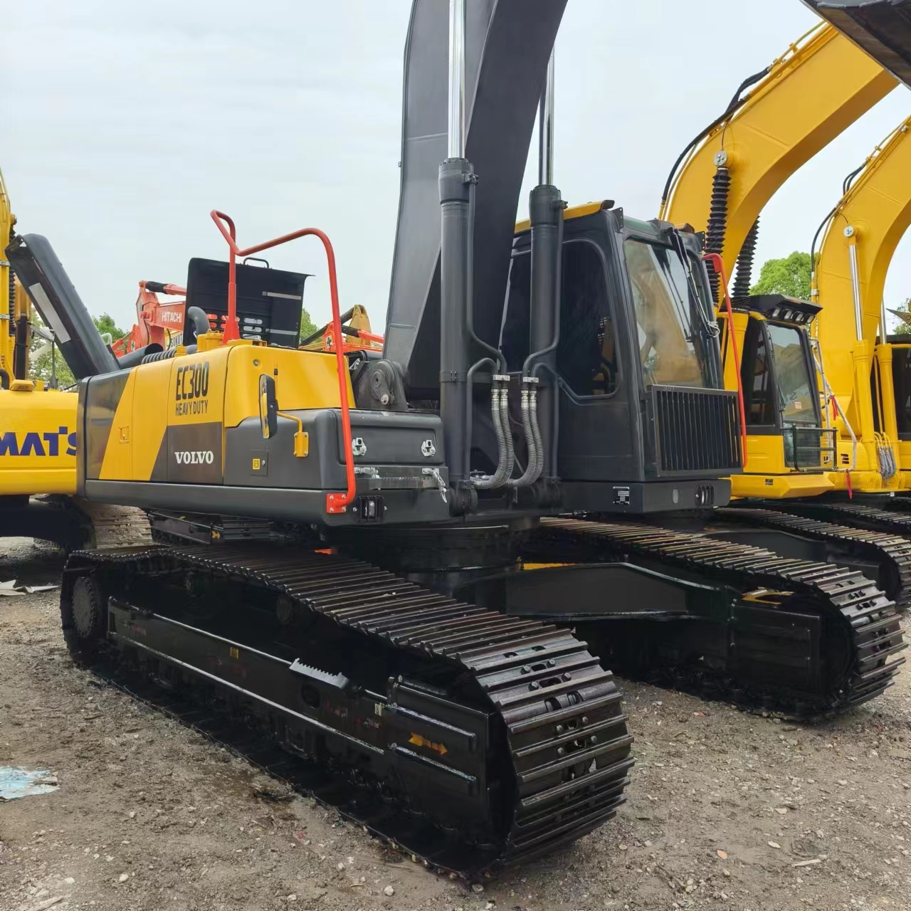 VOLVO EC300 - حفارات زحافة: صور 5 VOLVO EC300 - حفارات زحافة: صور 5