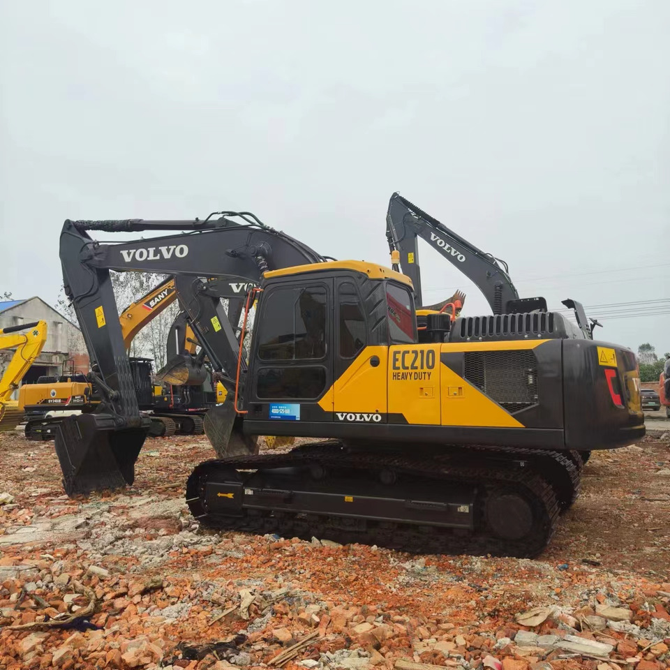 Volvo EC210 - حفارات زحافة: صور 1 Volvo EC210 - حفارات زحافة: صور 1