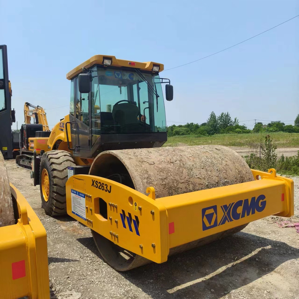XCMG XS263J - مدماج: صور 5 XCMG XS263J - مدماج: صور 5