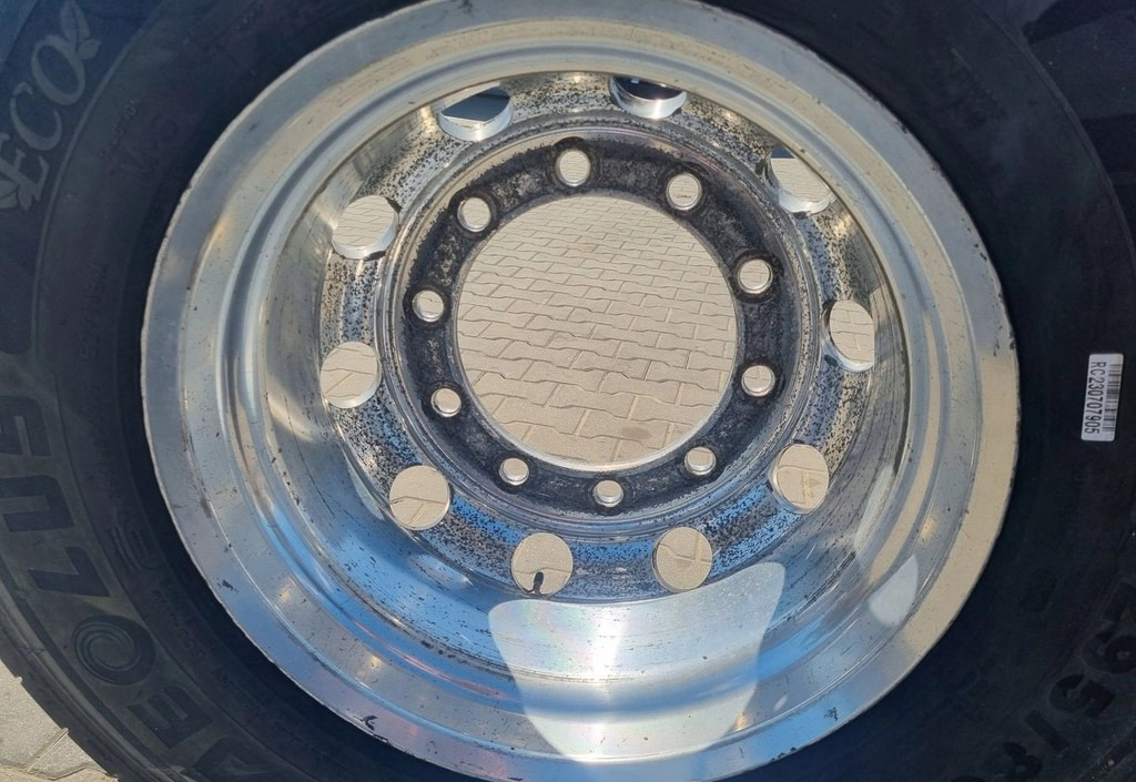 ALUMINIOWA ALCOA 22.5 X 9.00 -176 - الجنوط: صور 4 ALUMINIOWA ALCOA 22.5 X 9.00 -176 - الجنوط: صور 4