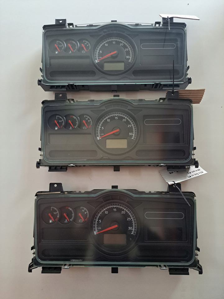 CONTINENTAL ZEGARY LICZNIK AUTOMAT / MANUAL RENAULT PREMIUM MIDLUM DXI - لوحة القيادة - شاحنة: صور 1 CONTINENTAL ZEGARY LICZNIK AUTOMAT / MANUAL RENAULT PREMIUM MIDLUM DXI - لوحة القيادة - شاحنة: صور 1