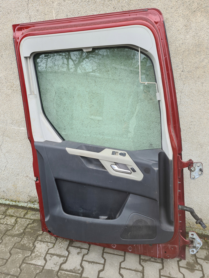 FORD DRZWI KOMPLETNE LEWE FORD F-MAX 500 TRUCKS EURO 6 - باب و قطع الغيار - شاحنة: صور 4 FORD DRZWI KOMPLETNE LEWE FORD F-MAX 500 TRUCKS EURO 6 - باب و قطع الغيار - شاحنة: صور 4