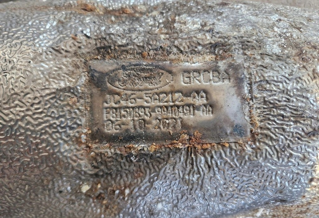 FORD FC46-5A212-AA - ماسورة العادم: صور 4 FORD FC46-5A212-AA - ماسورة العادم: صور 4