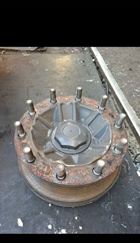 PIASTA KOŁA PRZÓD VOLVO FH 4 FM 4 RENAULT GAMA T - محاور - شاحنة: صور 1 PIASTA KOŁA PRZÓD VOLVO FH 4 FM 4 RENAULT GAMA T - محاور - شاحنة: صور 1