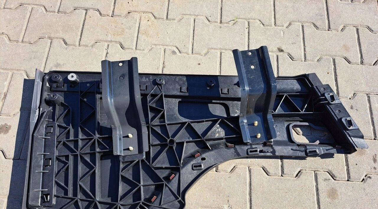 PRZEDŁUŻENIE STOPNICY LEWE ORYGINAŁ FORD F-MAX EURO 6 Ford F-MAX - باب و قطع الغيار - شاحنة: صور 5 PRZEDŁUŻENIE STOPNICY LEWE ORYGINAŁ FORD F-MAX EURO 6 Ford F-MAX - باب و قطع الغيار - شاحنة: صور 5