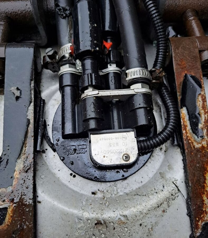 SMOK AD BLUE 1 Volvo FH FM 13 FMX RENAULT DXI LOW DECK MEGA - كاتم الصوت/ نظام العادم - شاحنة: صور 1 SMOK AD BLUE 1 Volvo FH FM 13 FMX RENAULT DXI LOW DECK MEGA - كاتم الصوت/ نظام العادم - شاحنة: صور 1