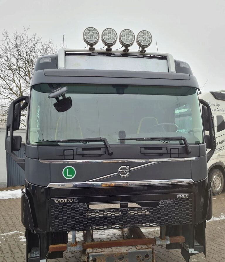 VOLVO KABINA KOMPLETNA VOLVO FH 16 750 EURO 6 GLOBETROTTER 2018 ROK - الكبائن - شاحنة: صور 1 VOLVO KABINA KOMPLETNA VOLVO FH 16 750 EURO 6 GLOBETROTTER 2018 ROK - الكبائن - شاحنة: صور 1