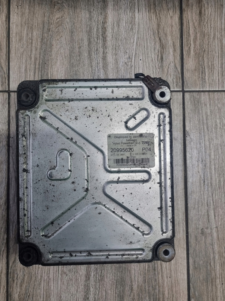VOLVO KASETA KOMPUTER MODUŁ SILNIKA ECU VOLVO FH FM 13 16 20995620 P04 - كتلة التحكم - شاحنة: صور 2 VOLVO KASETA KOMPUTER MODUŁ SILNIKA ECU VOLVO FH FM 13 16 20995620 P04 - كتلة التحكم - شاحنة: صور 2