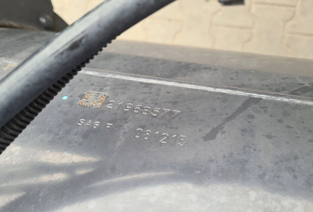 VOLVO ZBIORNIK PALIWA RENAULT DXI GAMA T D C VOLVO FH FM FL FE LOW DECK 83x69x56 - خزان وقود - شاحنة: صور 5 VOLVO ZBIORNIK PALIWA RENAULT DXI GAMA T D C VOLVO FH FM FL FE LOW DECK 83x69x56 - خزان وقود - شاحنة: صور 5