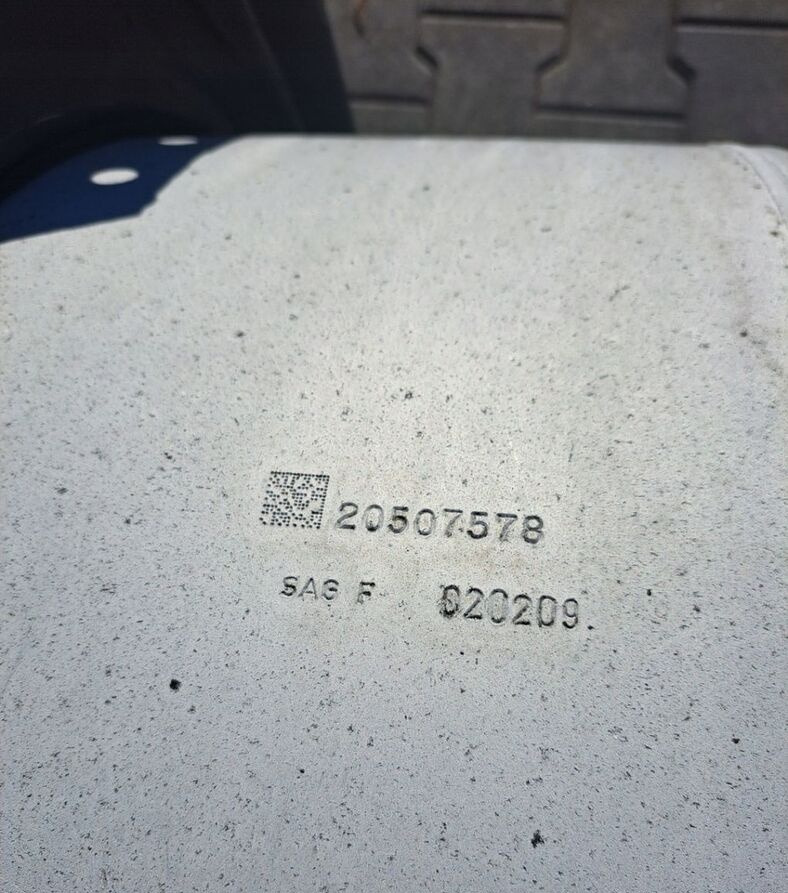 VOLVO ZBIORNIK PALIWA RENAULT DXI VOLVO FH FM 175X70X70 - خزان وقود - شاحنة: صور 5 VOLVO ZBIORNIK PALIWA RENAULT DXI VOLVO FH FM 175X70X70 - خزان وقود - شاحنة: صور 5