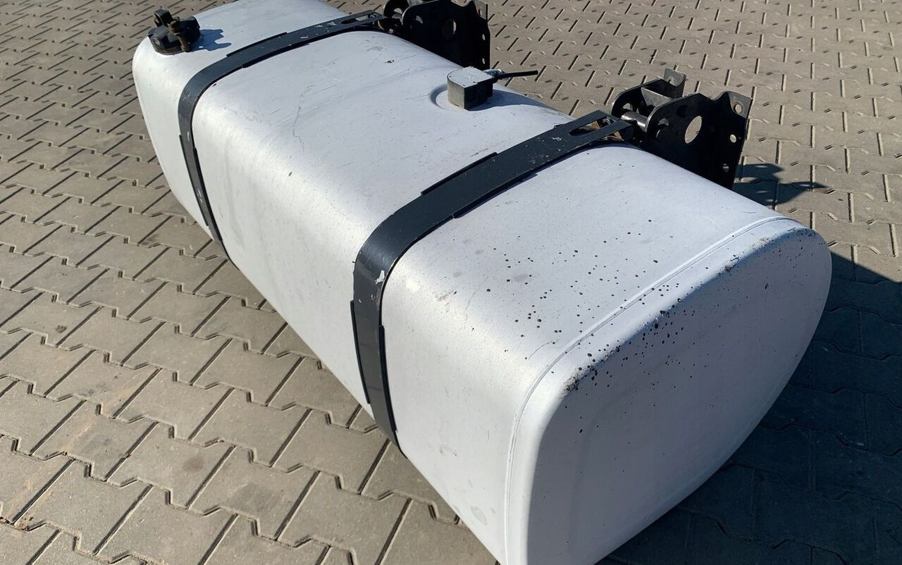 VOLVO ZBIORNIK PALIWA VOLVO FH 4 5 RENAULT GAMA T LOW DECK 150x69x56 22038784 - خزان وقود - شاحنة: صور 1 VOLVO ZBIORNIK PALIWA VOLVO FH 4 5 RENAULT GAMA T LOW DECK 150x69x56 22038784 - خزان وقود - شاحنة: صور 1