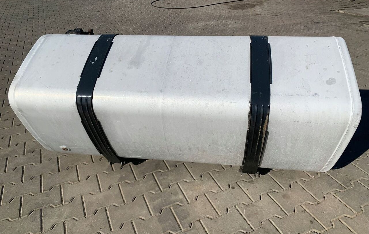 VOLVO ZBIORNIK PALIWA VOLVO FH 4 5 RENAULT GAMA T LOW DECK 150x69x56 22038784 - خزان وقود - شاحنة: صور 2 VOLVO ZBIORNIK PALIWA VOLVO FH 4 5 RENAULT GAMA T LOW DECK 150x69x56 22038784 - خزان وقود - شاحنة: صور 2
